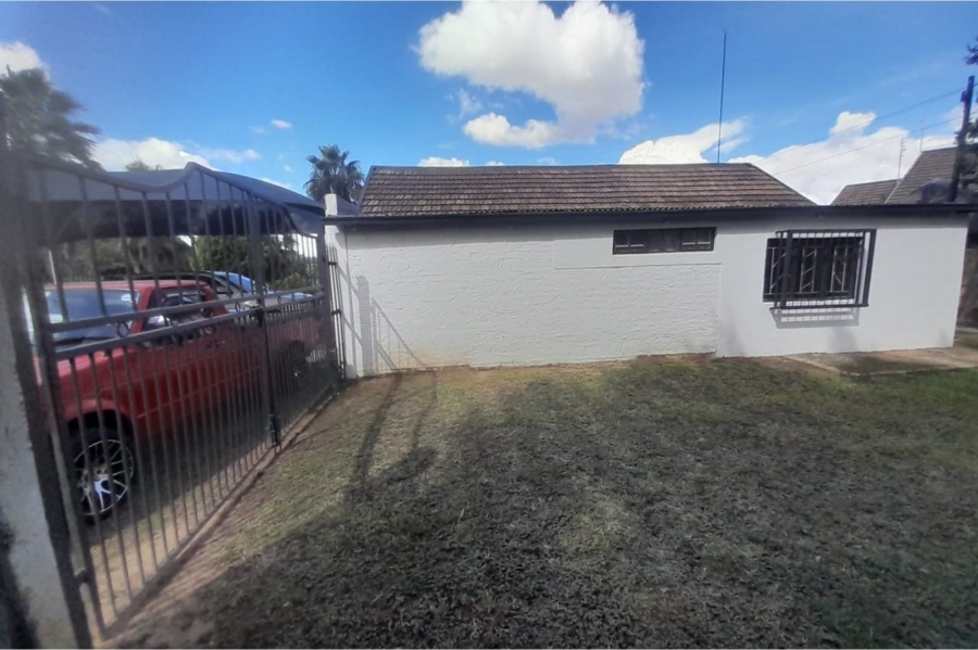 2 Bedroom Property for Sale in Meiringspark North West